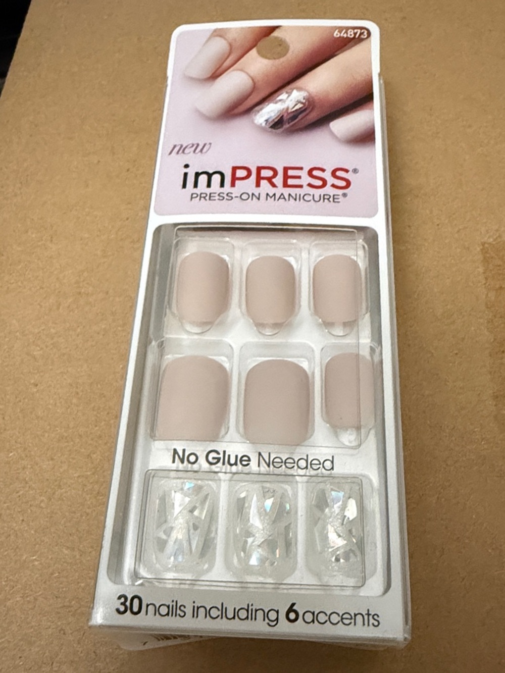 imPRESS Nude Cream Press-On Manicure with Iridescent Accent Nails